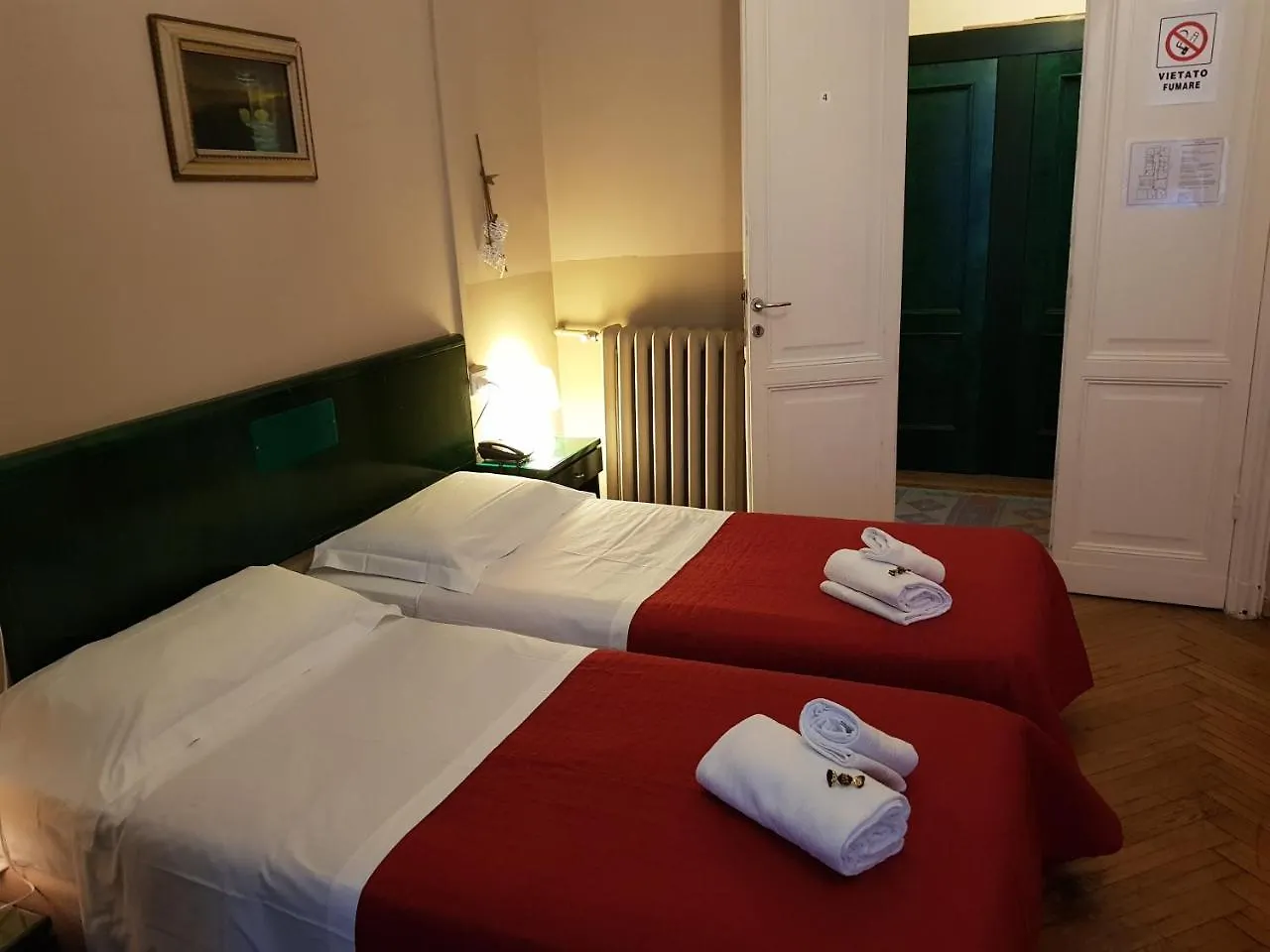 Hotel Suisse Генуя